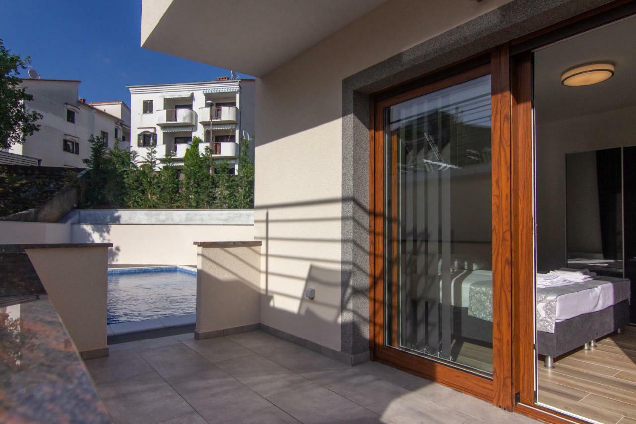 Apartments Edi & Tea มาลินสกา ภายนอก รูปภาพ