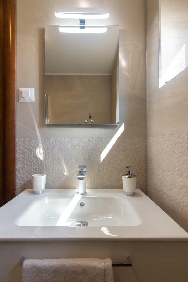 Apartments Edi & Tea มาลินสกา ภายนอก รูปภาพ