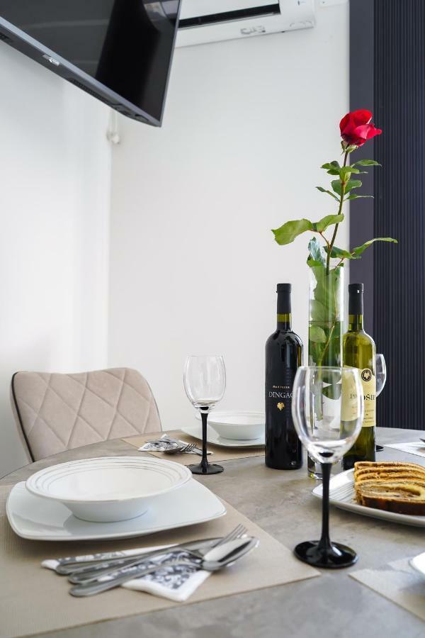 Apartments Edi & Tea มาลินสกา ภายนอก รูปภาพ