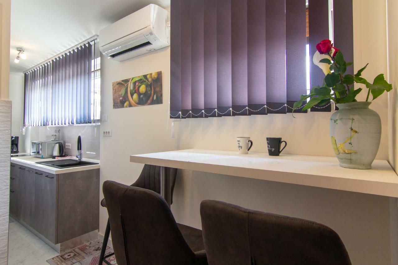 Apartments Edi & Tea มาลินสกา ภายนอก รูปภาพ